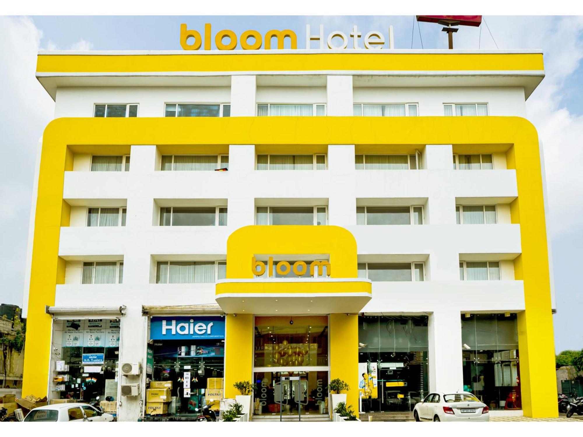Bloom Hotel - Jammu Luaran gambar